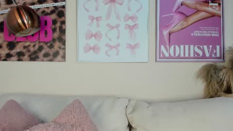 Snapshot of dafne_hillss chatting on 27, 6, 2026 dafne_hillss online show from 27, 6, 2026