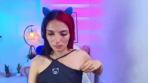 dafne huges online show from 19, 1, 2025