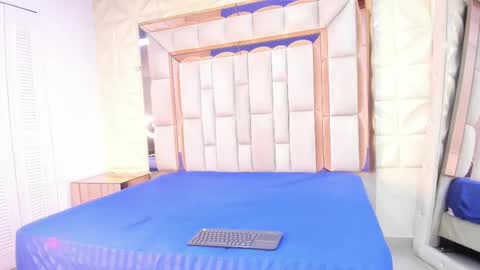 Snapshot of dafnee_adams chatting on 26, 10, 2025 Dafnee online show from 26, 10, 2025