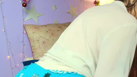 Snapshot of dafnemel chatting on 17, 12, 2025 dafnemel online show from 17, 12, 2025