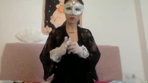 Snapshot of dafnesqueeze chatting on 4, 12, 2024 dafnesqueeze online show from 4, 12, 2024