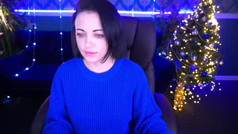 Dafni Mon online show from 15, 12, 2024