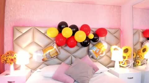 Snapshot of dafnne_hall chatting on 30, 9, 2025 Dafnne online show from 30, 9, 2025