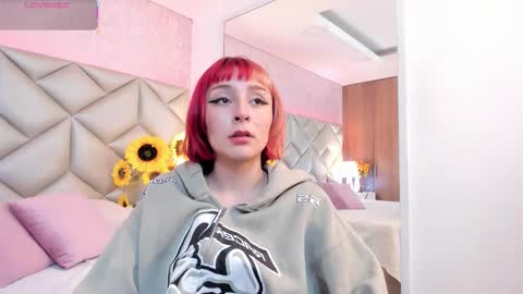 Snapshot of dafnne_hall chatting on 29, 11, 2025 Dafnne online show from 29, 11, 2025