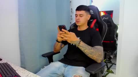 my name is Jhon and I live in colombia online show from 21, 10, 2025