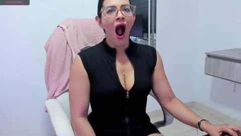 Snapshot of dahian_carter chatting on 11, 10, 2025 Dahian online show from 11, 10, 2025