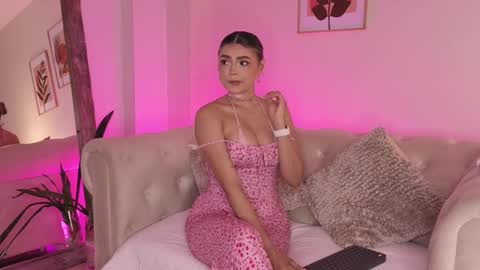 Dahiann Walcott online show from 4, 3, 2026