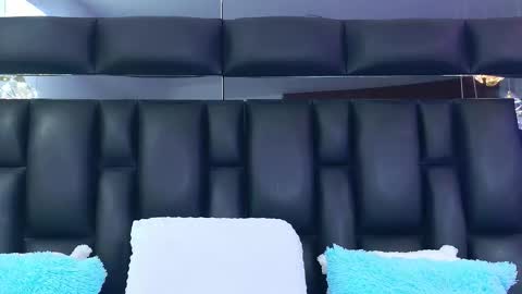 Dahiana online show from 4, 3, 2026