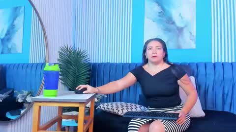 Dahiane Connor online show from 2, 3, 2026