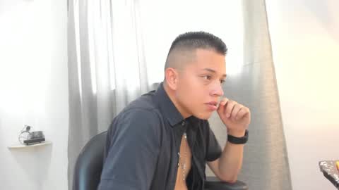 Snapshot of dahiatsu_coral chatting on 11, 3, 2025 dahiatsu_coral online show from 11, 3, 2025