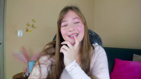 Dahlia online show from 4, 3, 2026