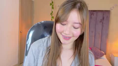 Dahlia online show from 5, 3, 2026