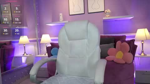 Dahlia Grey online show from 25, 2, 2026