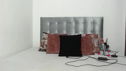 Daiisha.. online show from 2, 10, 2025