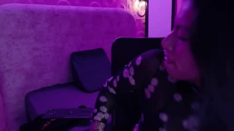 Snapshot of daila51 chatting on 25, 11, 2025 Daila online show from 25, 11, 2025