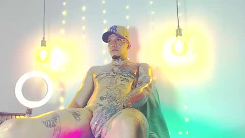 Daimond hope666 online show from 9, 2, 2025