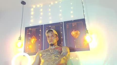 Daimond hope666 online show from 12, 2, 2025