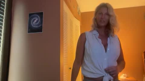 Daisy137 online show from 19, 4, 2026