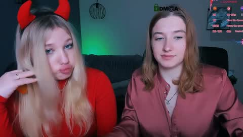 Little Di online show from 1, 2, 2025