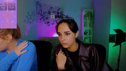 Little Di online show from 1, 10, 2025