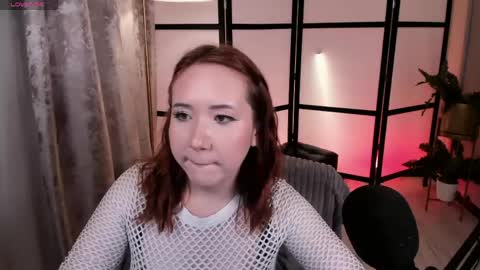 Snapshot of daisy_daylark chatting on 28, 5, 2026 Daisy online show from 28, 5, 2026