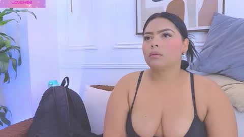 Snapshot of daisy_price chatting on 13, 3, 2026 Daisy Price online show from 13, 3, 2026