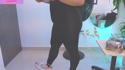 Snapshot of daisy_price chatting on 14, 3, 2026 Daisy Price online show from 14, 3, 2026