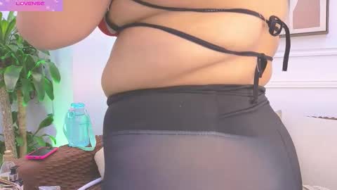 Snapshot of daisy_price chatting on 28, 3, 2026 Daisy Price online show from 28, 3, 2026