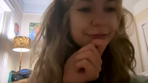 DaisyB3 online show from 4, 1, 2025