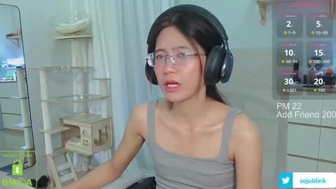 Snapshot of daisybean chatting on 4, 11, 2025 Daisy online show from 4, 11, 2025