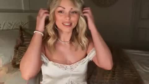 Snapshot of daisydreams_cumtrue chatting on 9, 2, 2026 Daisy Dreams online show from 9, 2, 2026