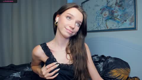 Naomi online show from 20, 12, 2024