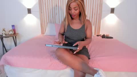 Snapshot of dakhota__35 chatting on 4, 5, 2026 Dakhota online show from 4, 5, 2026