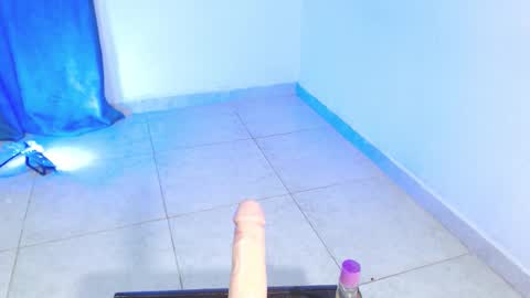 VALENTINA  online show from 2, 12, 2025