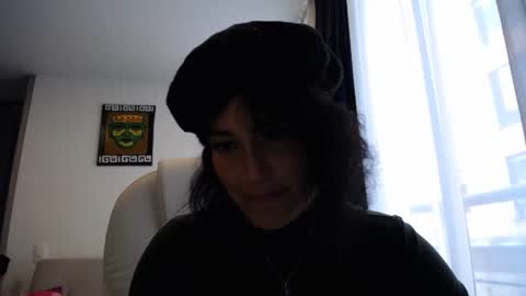IG  dakotasofiaa online show from 21, 12, 2024