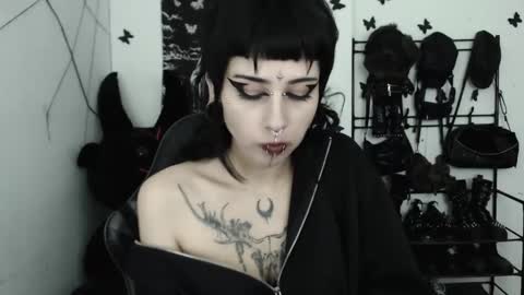 dakota online show from 25, 2, 2026