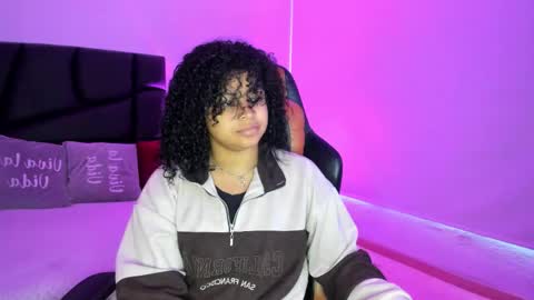 Snapshot of dakota_mars chatting on 27, 9, 2025 dakota_mars online show from 27, 9, 2025