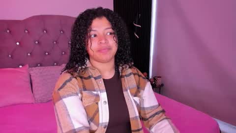 Snapshot of dakota_mars chatting on 18, 10, 2025 dakota_mars online show from 18, 10, 2025