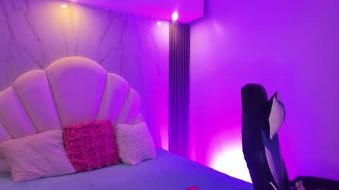 Snapshot of dakota_mars chatting on 22, 10, 2025 dakota_mars online show from 22, 10, 2025