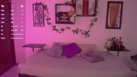 Caroliina online show from 17, 3, 2026