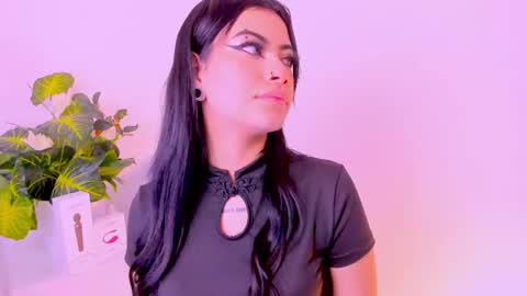 Snapshot of dakottahill chatting on 28, 2, 2025   online show from 28, 2, 2025