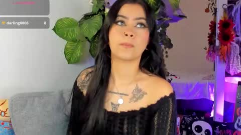 Snapshot of dakottahill chatting on 15, 10, 2025   online show from 15, 10, 2025