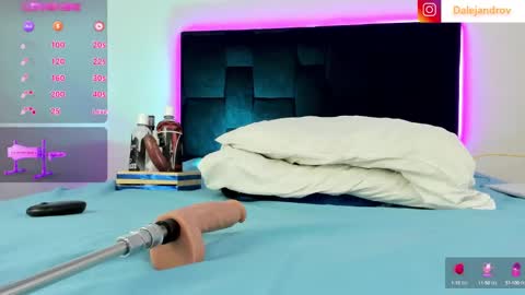     online show from 8, 12, 2024