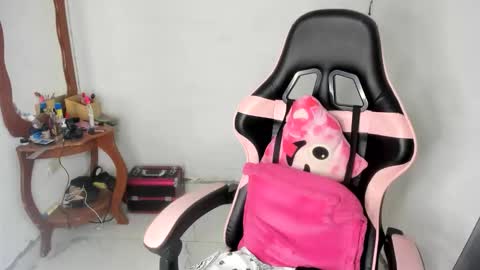 Dalia April online show from 15, 3, 2026