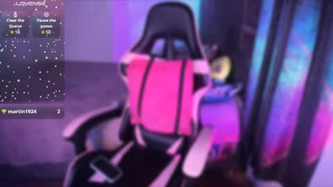 Dalia April online show from 8, 4, 2026