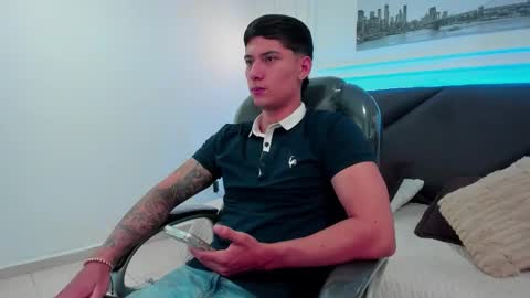 DAMIAN online show from 6, 1, 2026