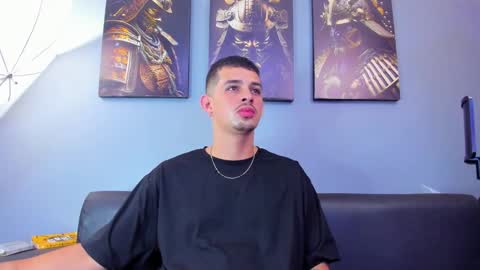 Damian Oliver online show from 9, 3, 2026