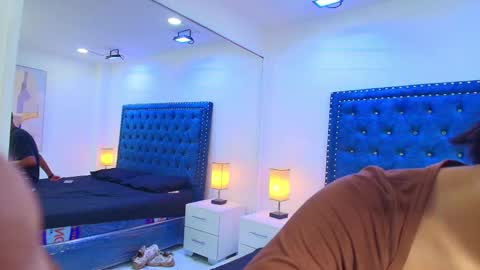 DAMIAN AND ROXANNE.  online show from 12, 9, 2025