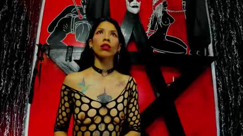 Snapshot of damian_and_tiana chatting on 30, 11, 2025 damian_and_tiana online show from 30, 11, 2025