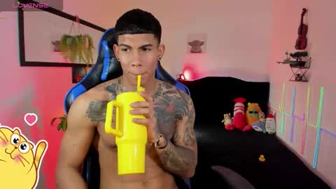 Damian online show from 2, 3, 2026